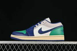 Picture of Air Jordan 1 LOW _SKUfw20757790175809651fw